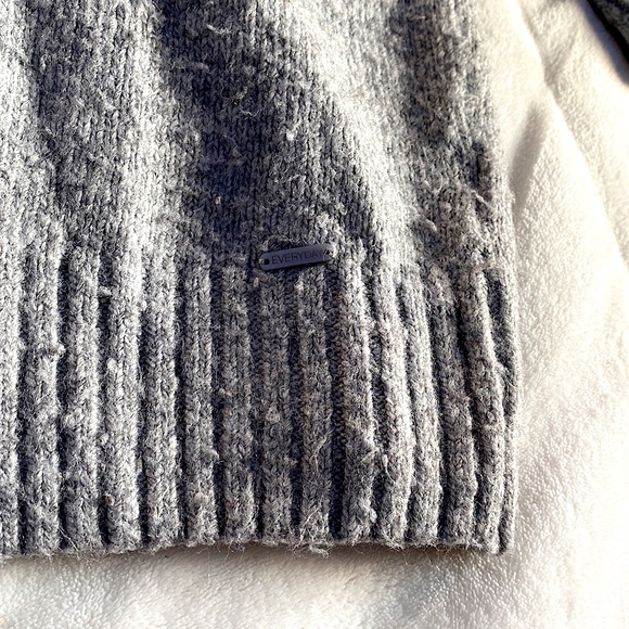 Esmara by Heidi Klum Grey Fuzzy Sweater - Picture 4 of 6